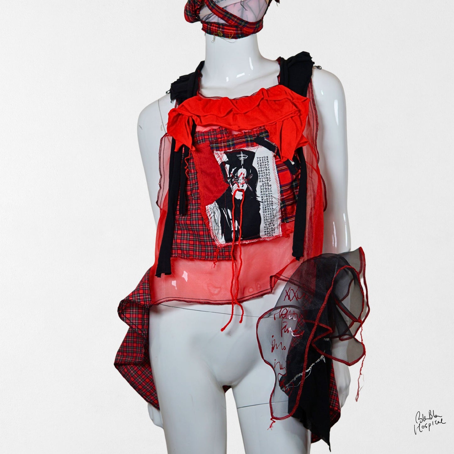 Heart No.005 | Layer – Pull Over Lightweight Sleeveless Top