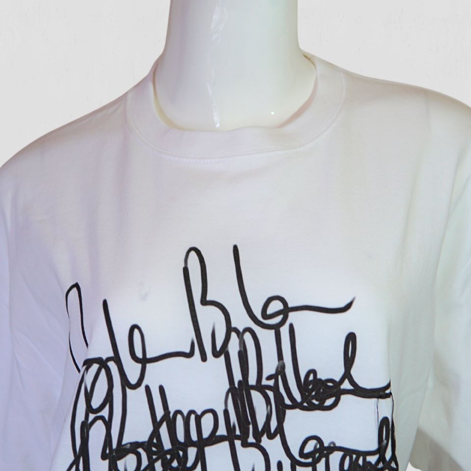 「BLABLAHOSPITAL」ロゴプリントTシャツ ホワイト