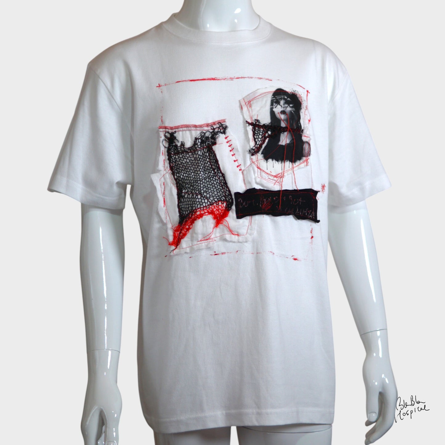 アートニットパッチデザイン ホワイトTシャツ