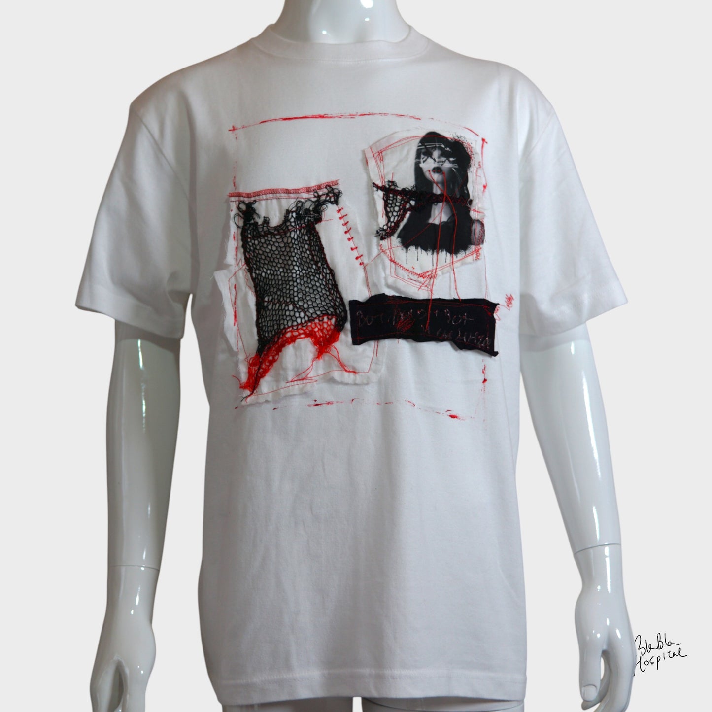 アートニットパッチデザイン ホワイトTシャツ
