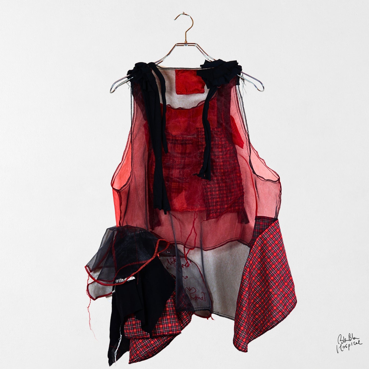 Heart No.005 | Layer – Pull Over Lightweight Sleeveless Top