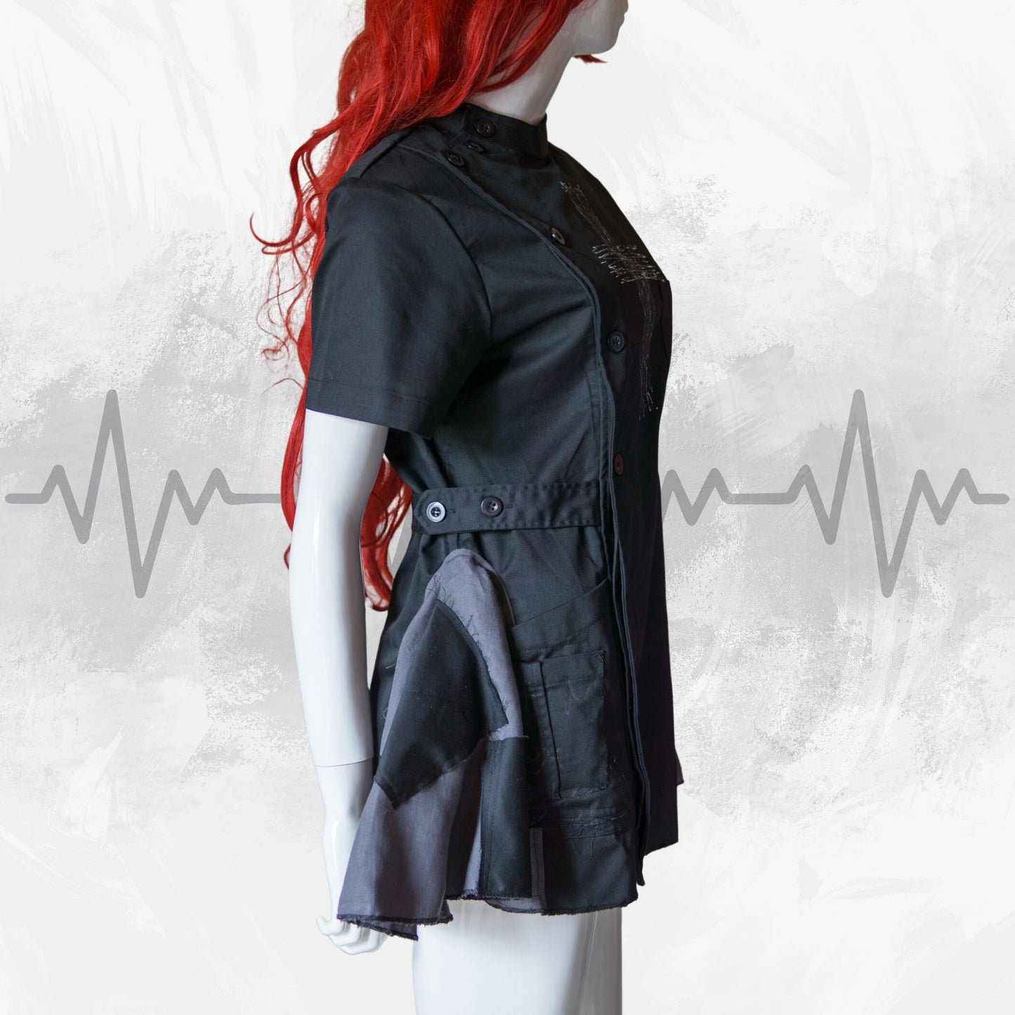 NEU! Schwarzes Gothic-Krankenschwesterkleid mit weißem Kreuzmuster