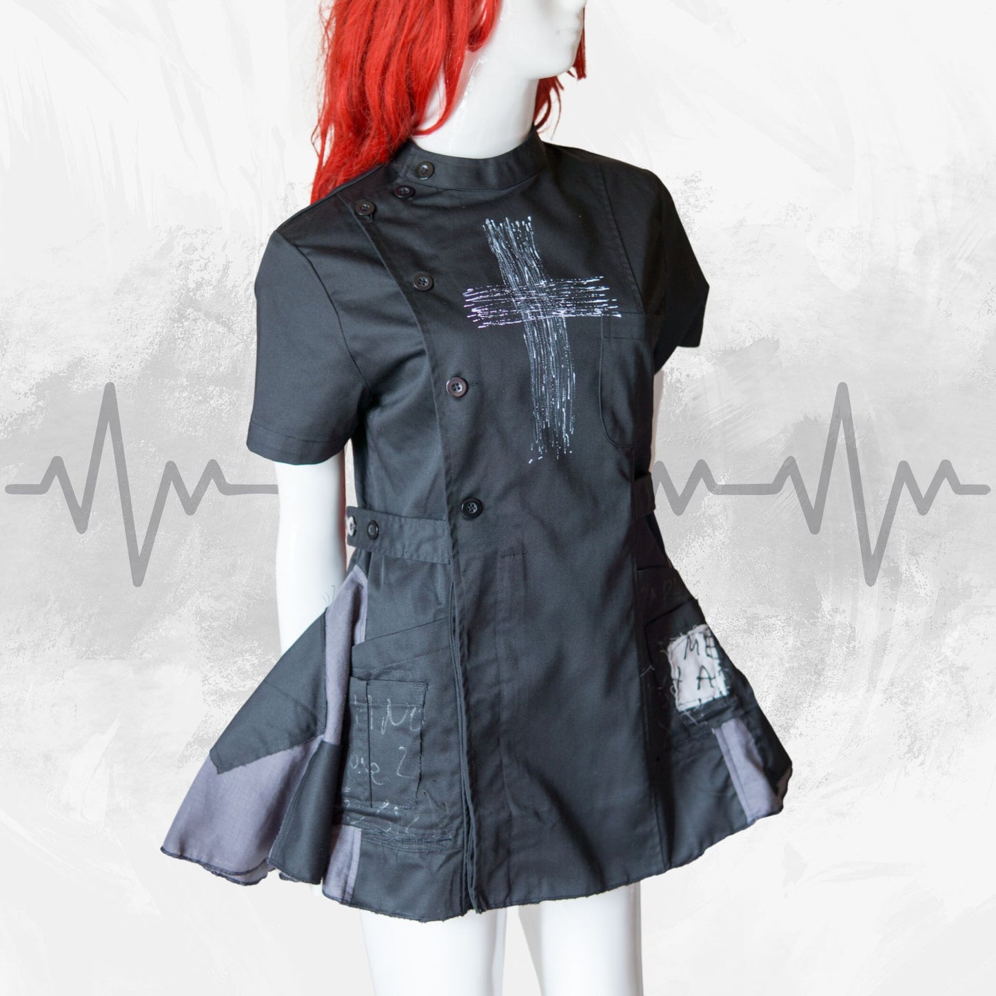 NEU! Schwarzes Gothic-Krankenschwesterkleid mit weißem Kreuzmuster