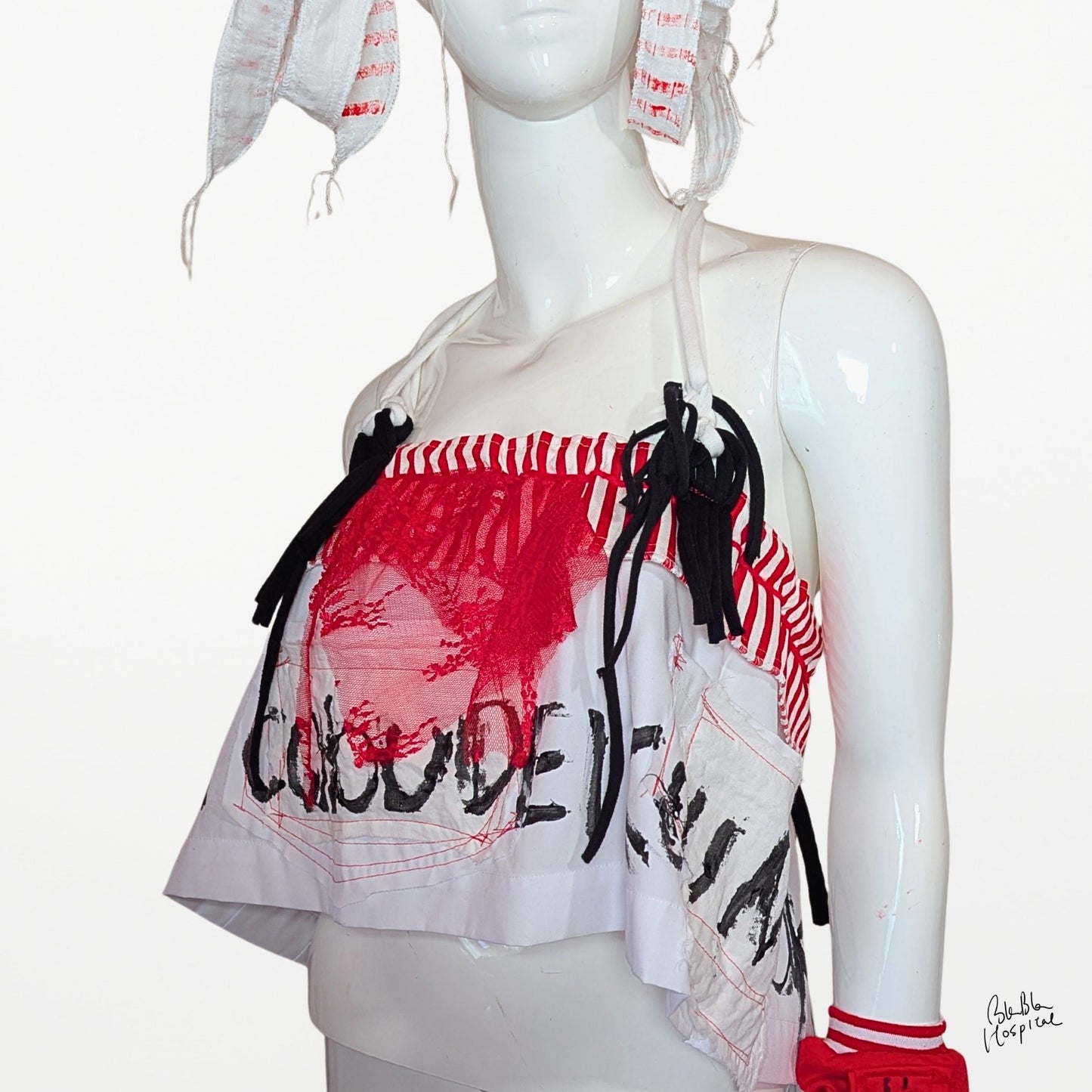 Nurse Wrap | Multi-Way Wearable Art Piece