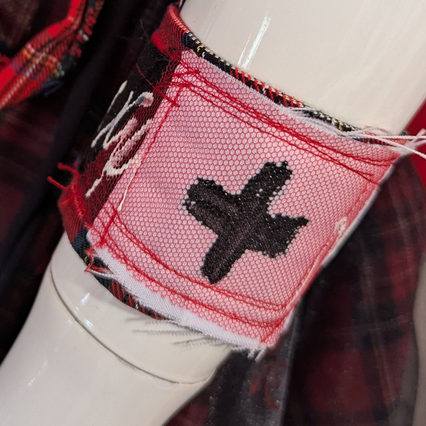 BLABLA Patient Wristband – Tartan