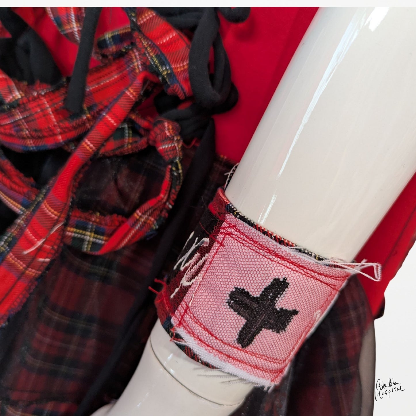 BLABLA Patient Wristband – Tartan