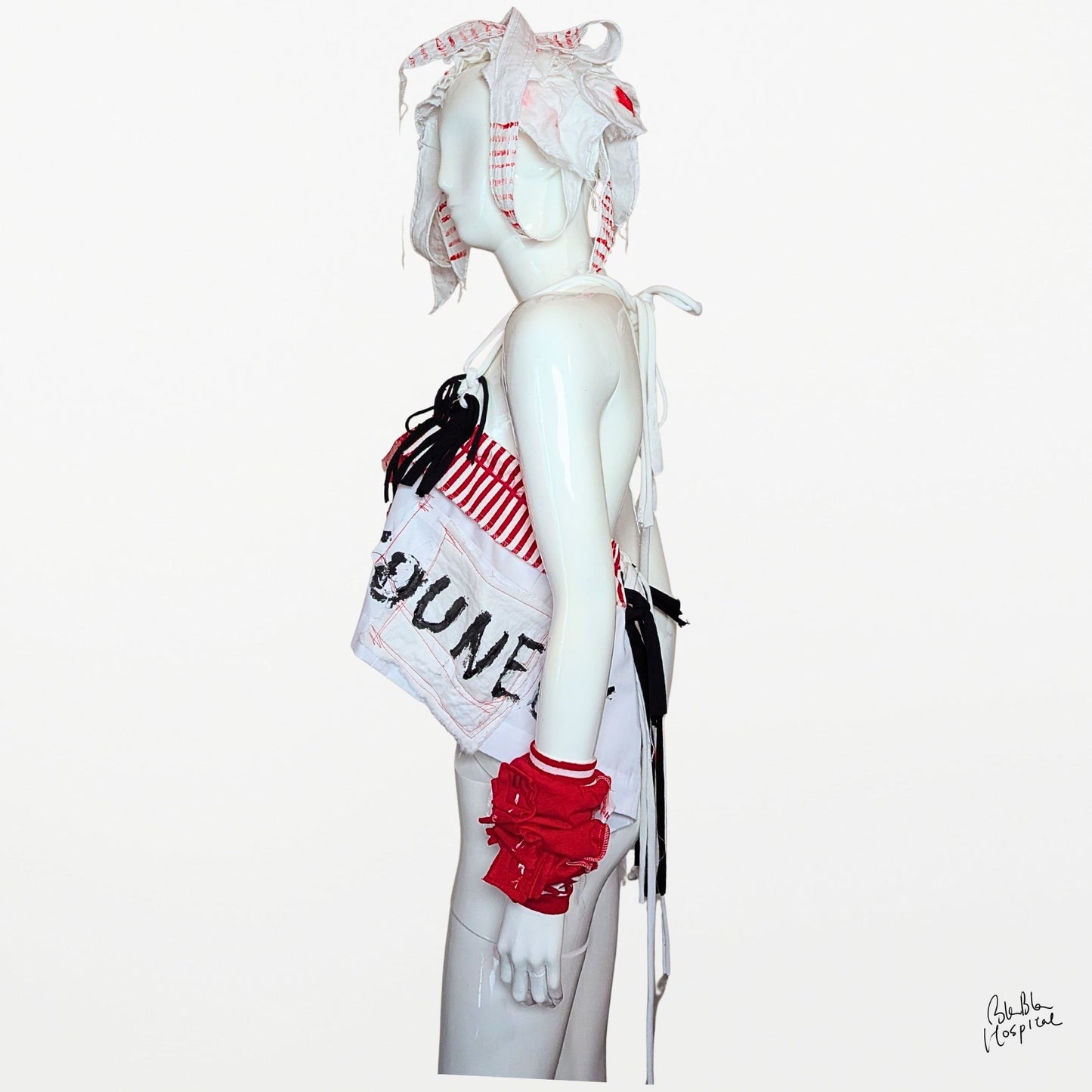 Nurse Wrap | Multi-Way Wearable Art Piece