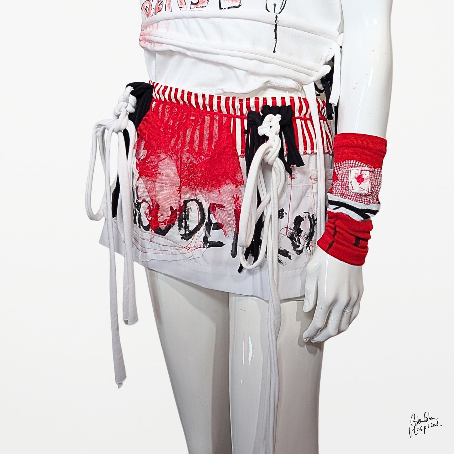 Nurse Wrap | Multi-Way Wearable Art Piece