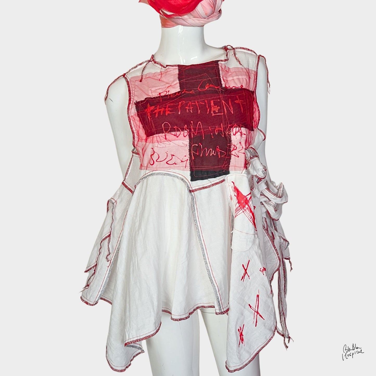 White Ward – No.02 | Black Cross Double Gauze Sleeveless Top