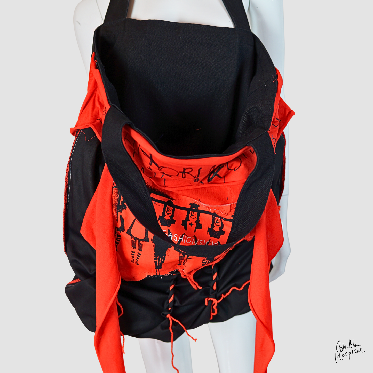 Carry the Whole Blabla World 00.2 | Black and Red Fashion Sick - Art Tote Bag