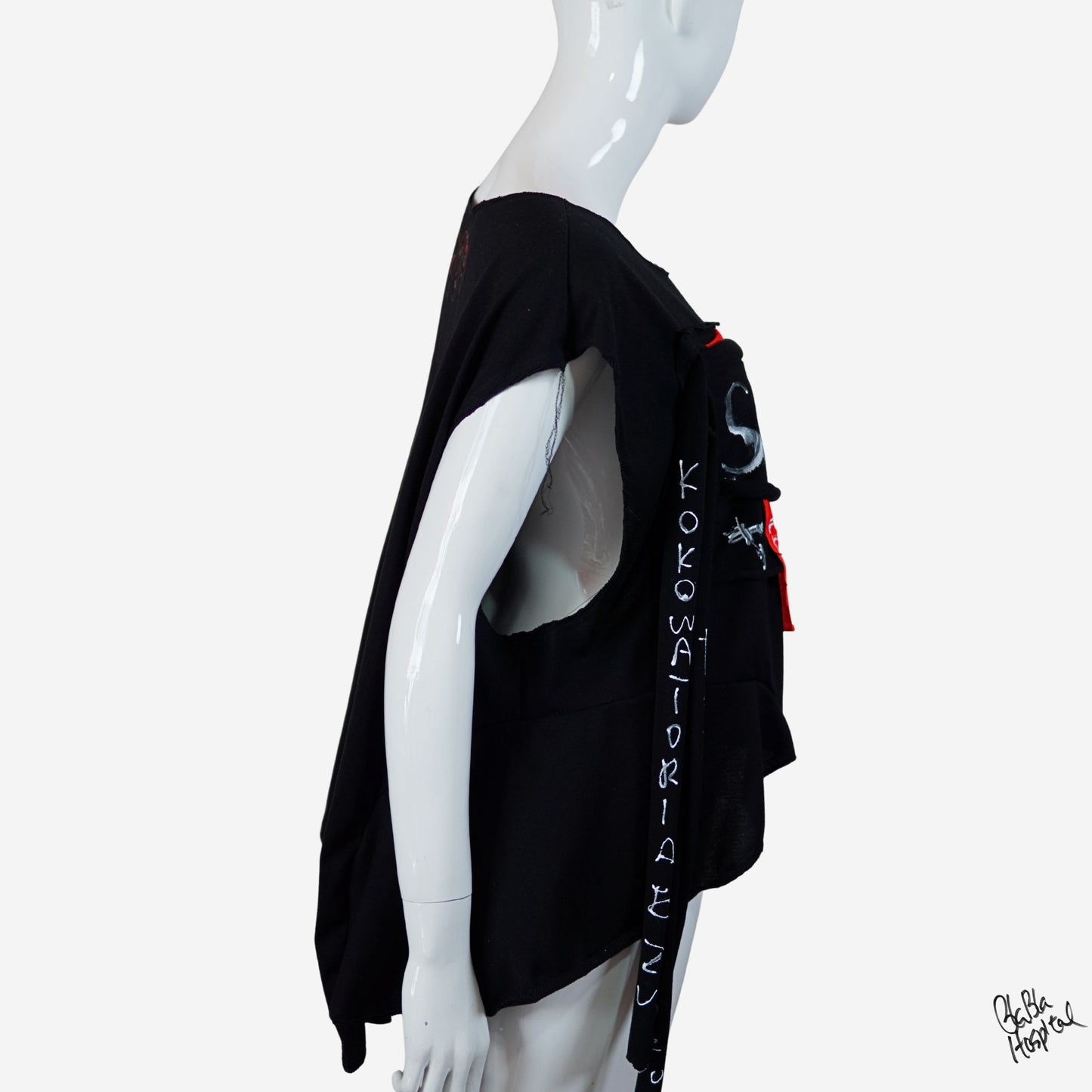 Face No.002 | Romaji writing – Oversized Black Sleeveless Top