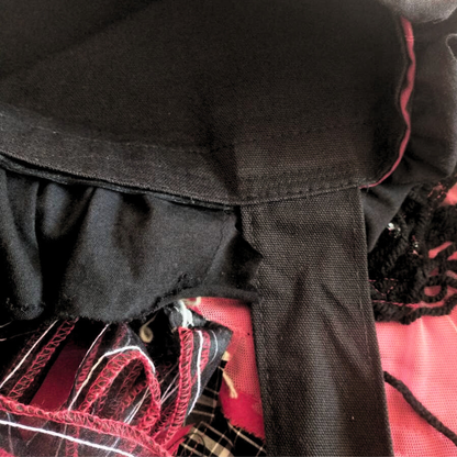 Carry the Whole Blabla World 00.3 | Yarn Ghosts - Art Tote Bag