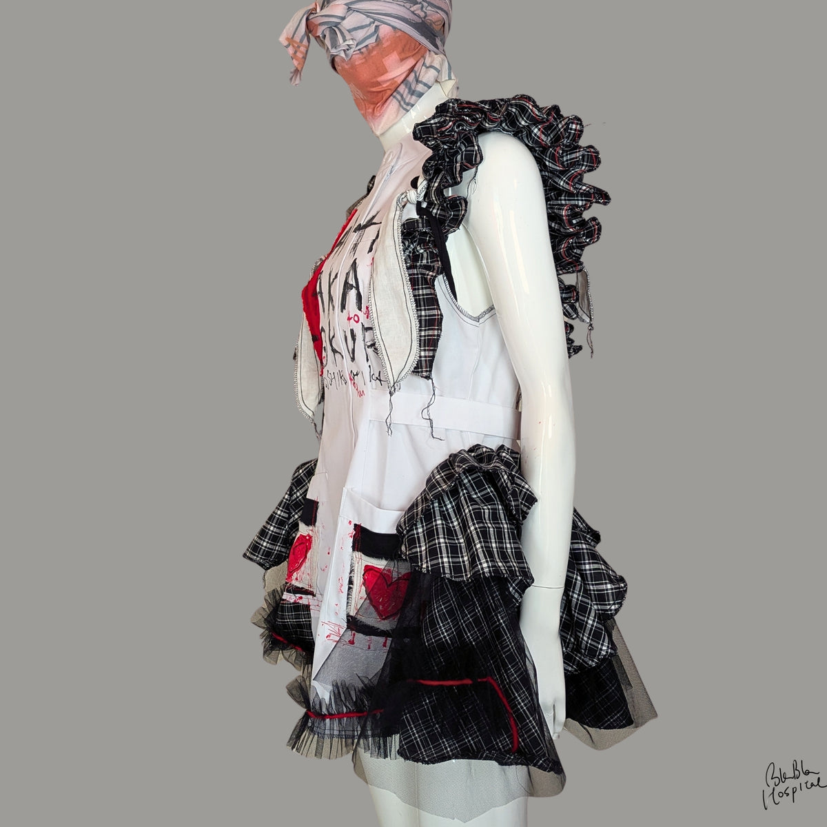 BLABLA Nurse | Black & White Check