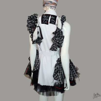 BLABLA Nurse | Black & White Check